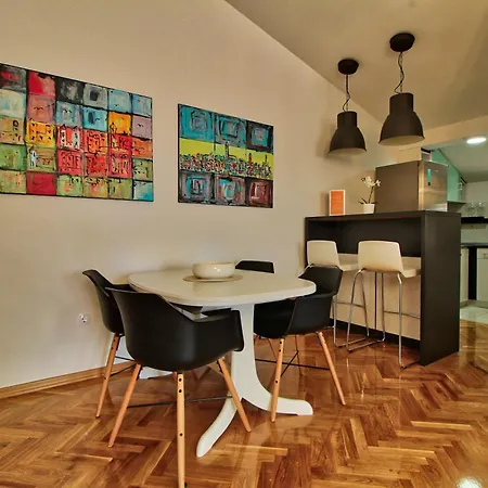Sunny Marino Appartement
